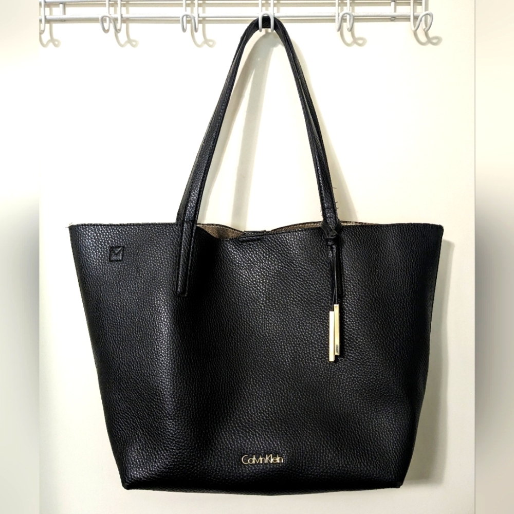 Calvin Klein black shoulder tote bag